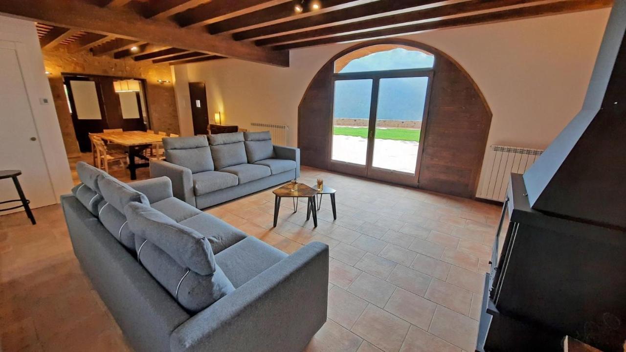 منزل الضيف ريبول  في El Guitart - Turisme Rural الغرفة الصورة